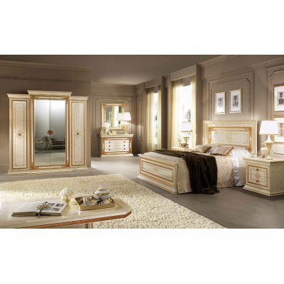 LEONARDO LUX - duża szafa 4/D z dekoracją, ekskluzywny komplet do sypialni z meandrem Versace
