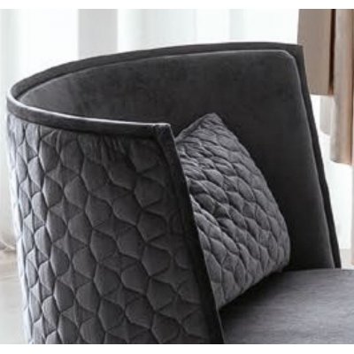  NABUCCO - poduszka pikowana na fotel w kolorze platinium 