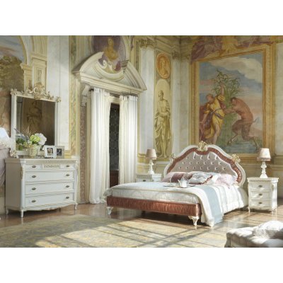 VILLA włoska klasyczna sypialnia drewniana z tapicerowanym łóżkiem