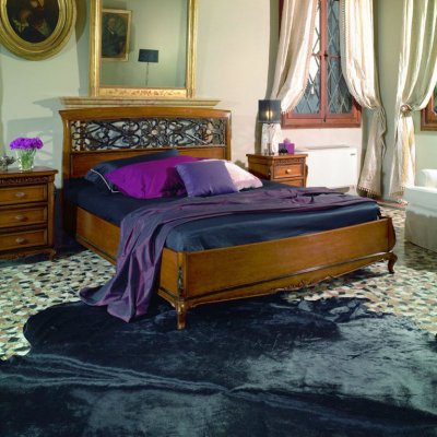 VILLA- włoskie drewniane podwójne łóżko  z zagłówkiem perforowanym 160x200cm.