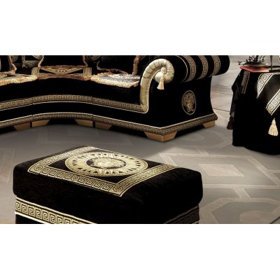  EMPORIO włoska pufa 55x55 cm. z meandrem i Meduzą Versace